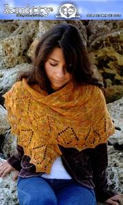 Beithe by Susanna IC, Knitty, Deep Fall 2012, Photo &copy; ArtQualia
