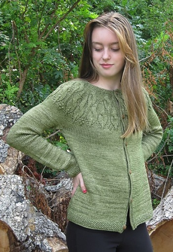 Safra cardigan by Susanna IC,Photo © ArtQulia Designs by Susanna IC; published in ArtQualia Designs by Susanna IC