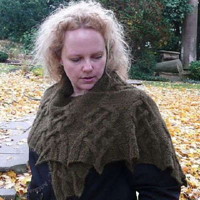 Caireen by Susanna IC, free pattern, photo © ArtQualia