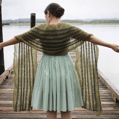 Flutter by Susanna IC, Photo &copy; Skein Theory
