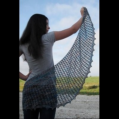 Adrift by Susanna IC, photo © Louet North America