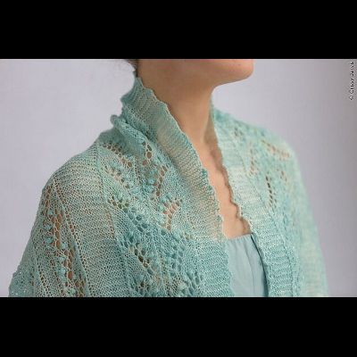 Kielo Stole by Susanna IC, photo &copy; Crissy Jarvis